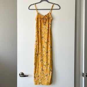 PrettyLittleThing Yellow Floral Midi Dress